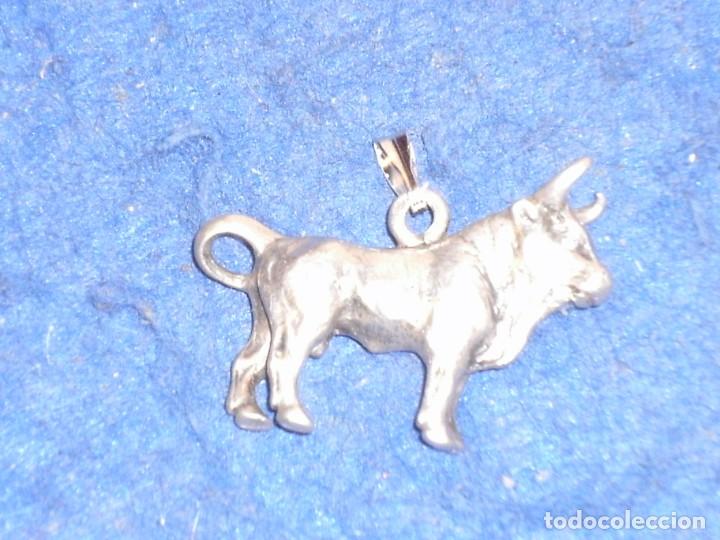 Joyeria: COLGANTE TORO DE PLATA 925,MACIZO. - Foto 2