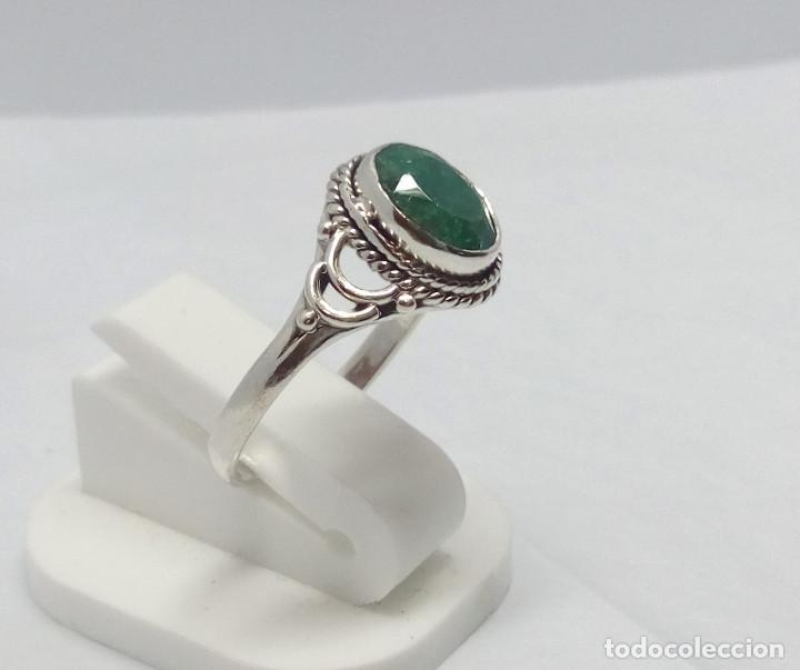 Joyeria: ANILLO DE PLATA DE LEY CON ESMERALDA - TALLA 14 - Foto 2