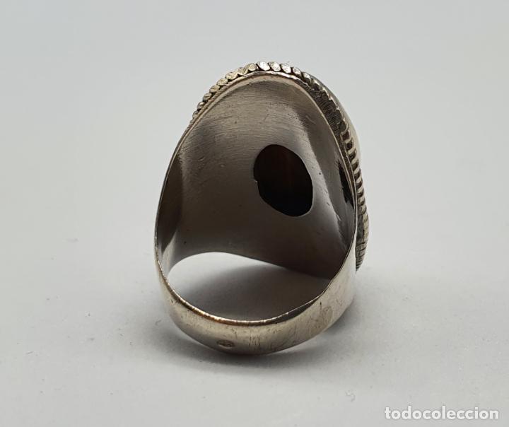 Joyeria: Magnífico anillo antiguo en plata de ley trabajada a mano con gran cabujón de ojo de tigre auténtico - Foto 8 - 245351855