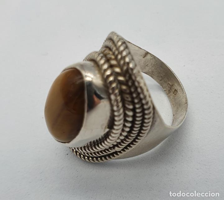 Joyeria: Magnífico anillo antiguo en plata de ley trabajada a mano con gran cabujón de ojo de tigre auténtico - Foto 9 - 245351855