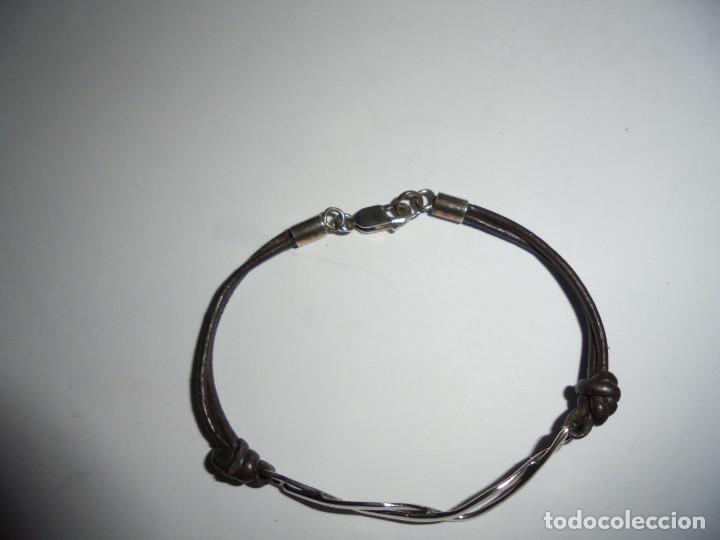 Joyeria: PULSERA DE PLATA Y CUERO - Foto 2