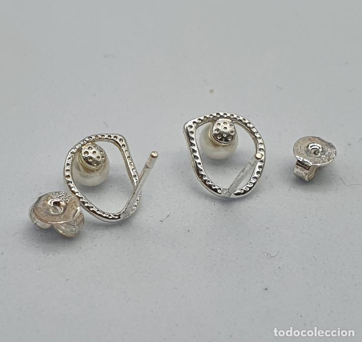 Joyeria: Sofisticados pendientes de dise&ntilde;o minimalista en plata de ley y perlas . - Foto 5