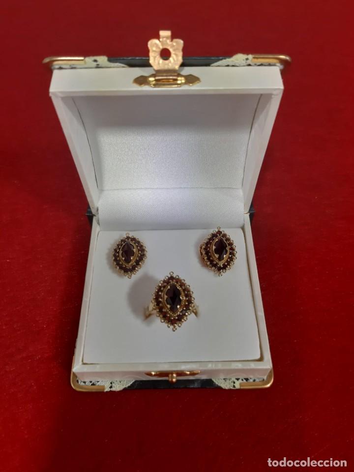Joyeria: Anillo y pendientes de oro 18kt(vip) - Foto 1