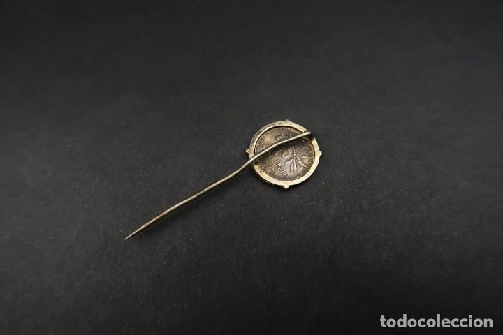 Joyeria: Antiguo Broche de Aguja con Moneda - Foto 6