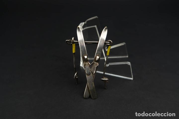 Joyeria: Antiguo Broche Forma Esquis - Foto 2