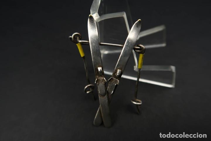 Joyeria: Antiguo Broche Forma Esquis - Foto 4
