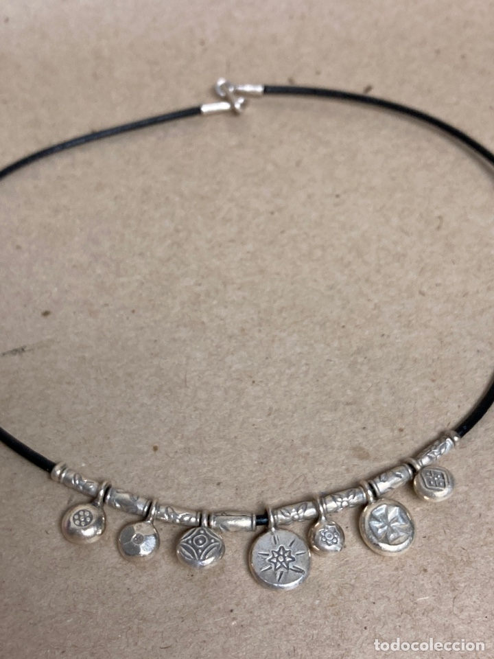 Joyeria: Gargantilla de plata y cuerda de piel - Foto 4