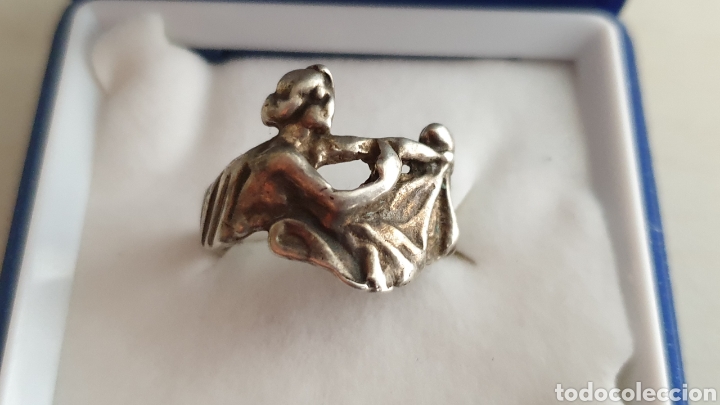 Joyeria: PRECIOSO ANILLO DE PLATA CON ESCENA DE MUJER - Foto 1