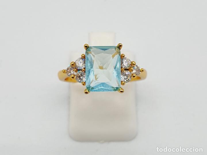 Joyeria: Precioso anillo de corte art decó chapado en oro de 18k, circonitas , y aguamarina creada . - Foto 2 - 238505000