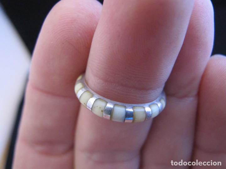 Joyeria: Anillo de plata con incrustaci&oacute;n - Foto 7