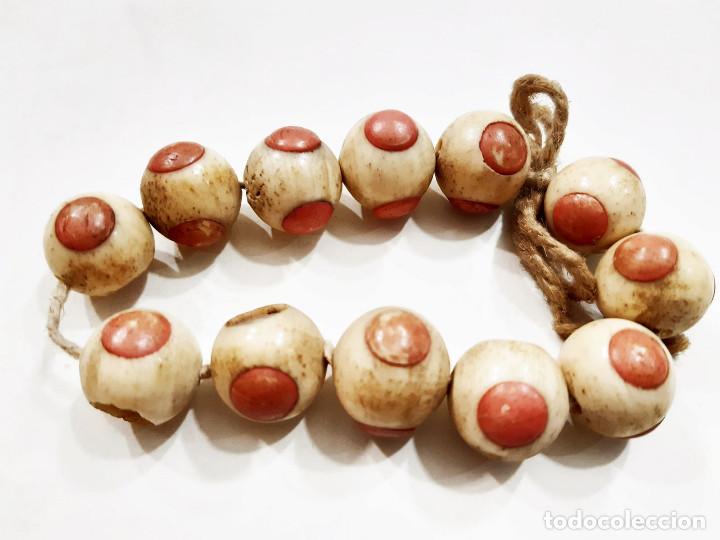 Joyeria: Pulsera con cuentas de hueso. - Foto 3