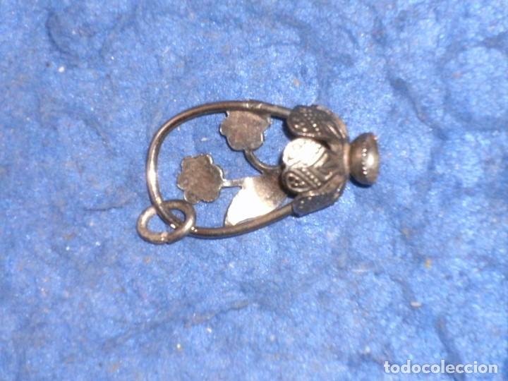 Joyeria: COLGANTE,CESTO CON FLORES. - Foto 4