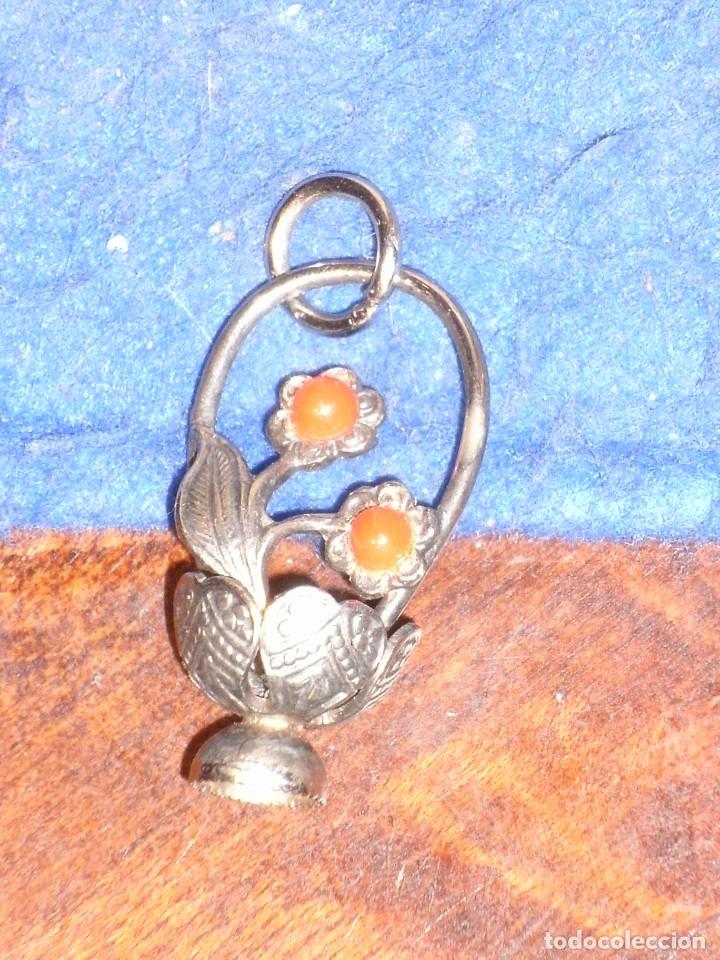 Joyeria: COLGANTE,CESTO CON FLORES. - Foto 2