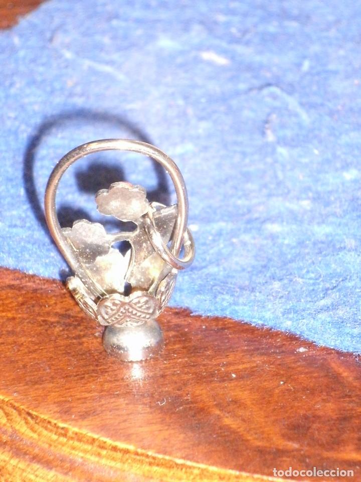Joyeria: COLGANTE,CESTO CON FLORES. - Foto 4