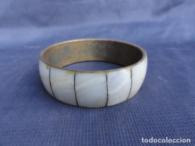Joyeria: BONITO BRAZALETE DE NACAR Y METAL. - Foto 1