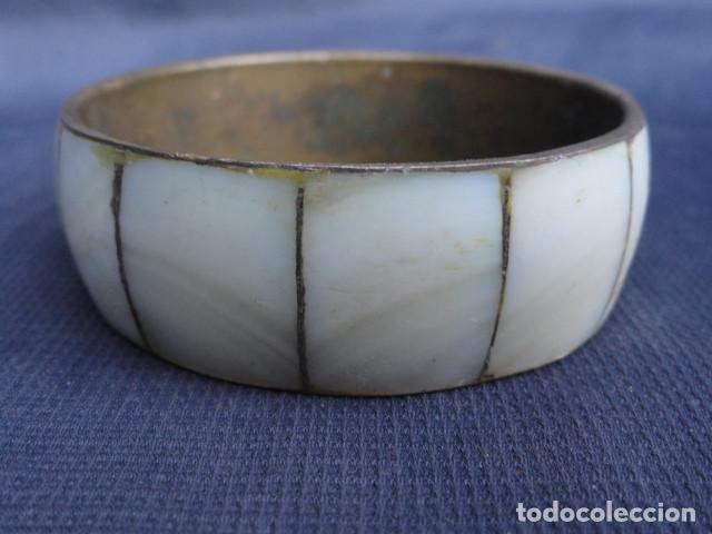 Joyeria: BONITO BRAZALETE DE NACAR Y METAL. - Foto 3