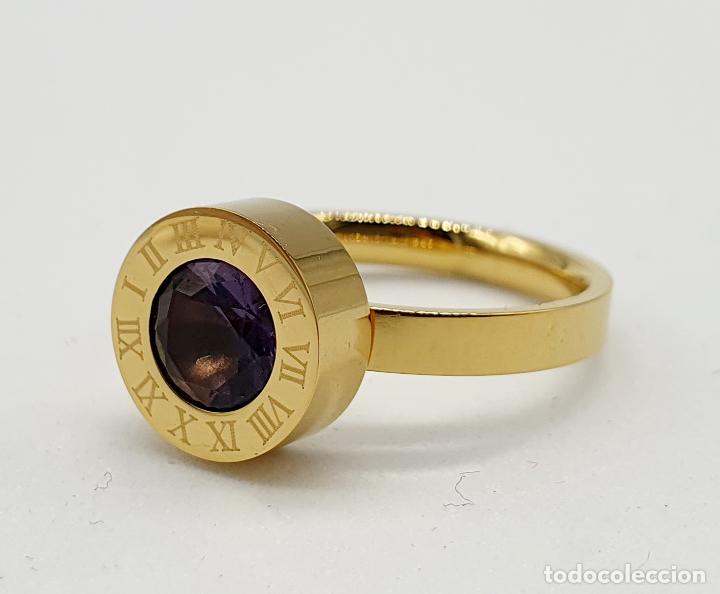 Joyeria: Elegante y original anillo de acero chapado en oro de 18k, con cuatro piedras diferentes . - Foto 9 - 241487425