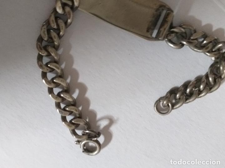 Joyeria: pulsera plateada. tiene grabada unas letras - Foto 5