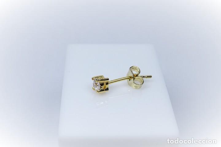 Joyeria: Pendiente en oro y piedra blanca para chico - Foto 3