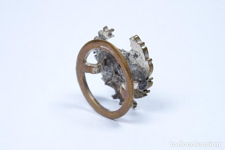 Joyeria: Antiguo pin para solapa de plata y bronce. - Foto 6