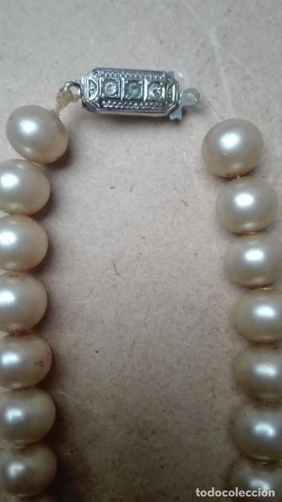 Joyeria: Collar de perlas sint&eacute;ticas con broche - Foto 2