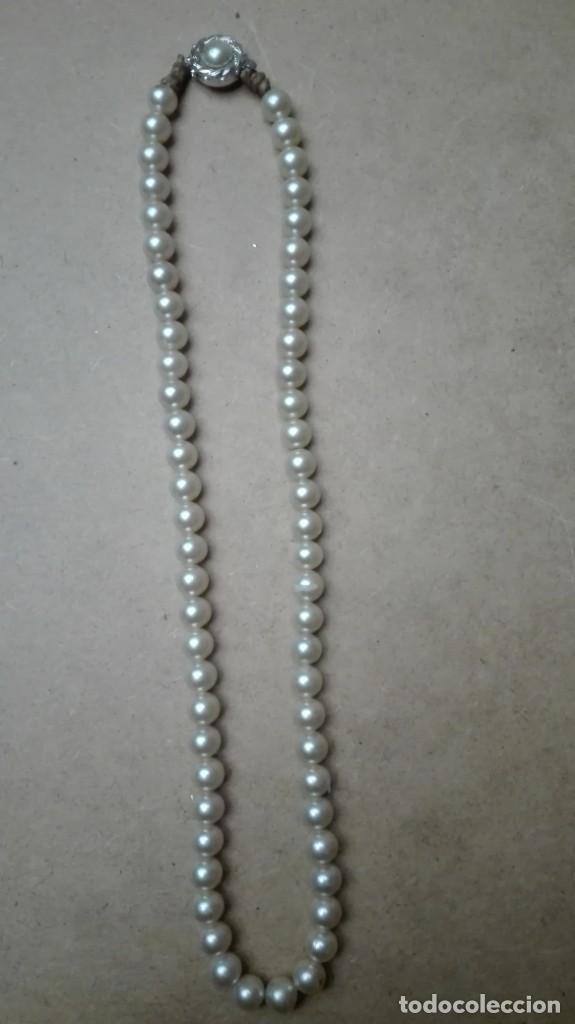 Joyeria: Collar de perlas sint&eacute;ticas con broche - Foto 1