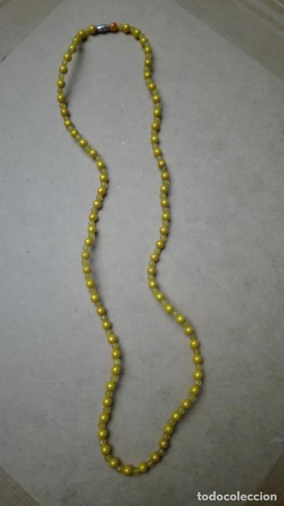 Joyeria: Collar de pl&aacute;stico - Foto 1