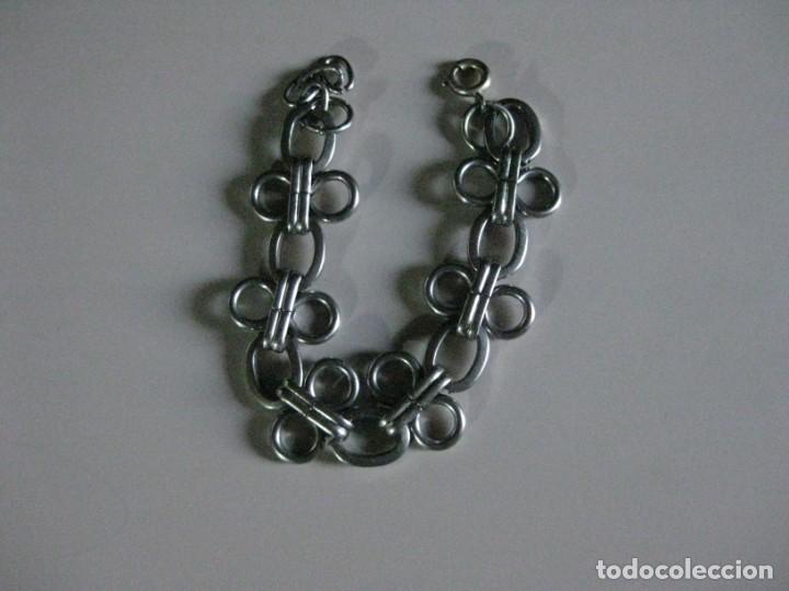 Joyeria: ANTIGUO BRAZALETE PLATEADO - Foto 1