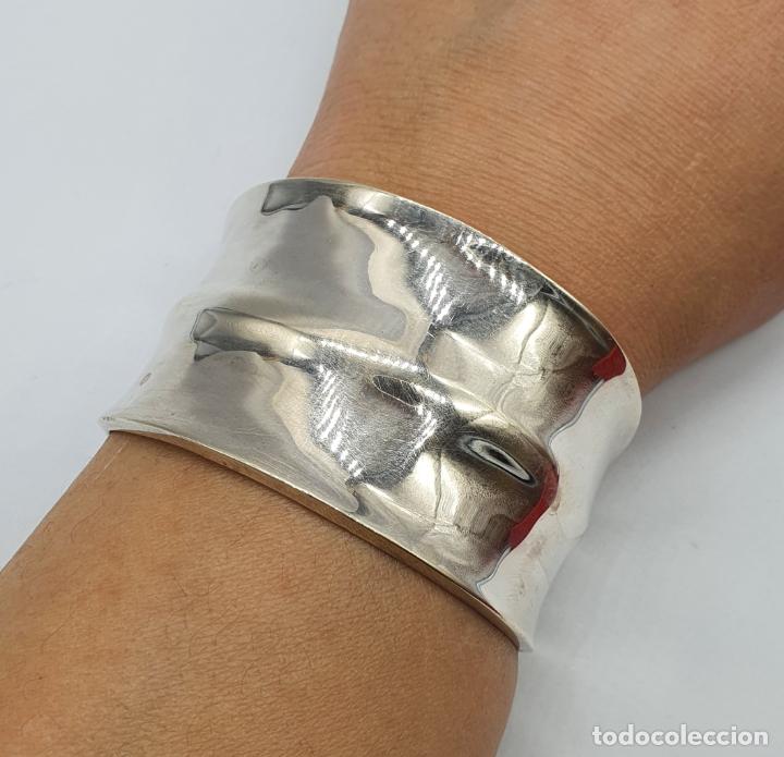 Joyeria: Magn&iacute;fico y sofisticado brazalete en plata de ley maciza con contrastes . - Foto 10