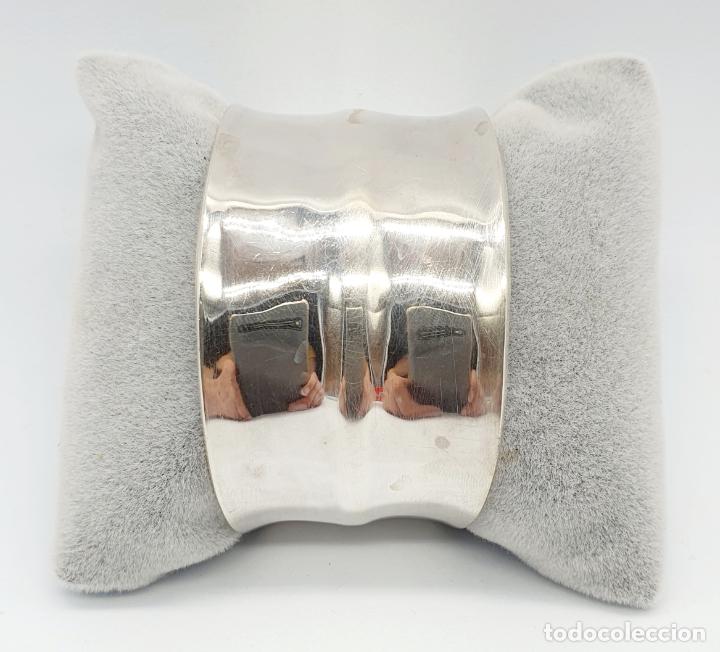 Joyeria: Magn&iacute;fico y sofisticado brazalete en plata de ley maciza con contrastes . - Foto 1