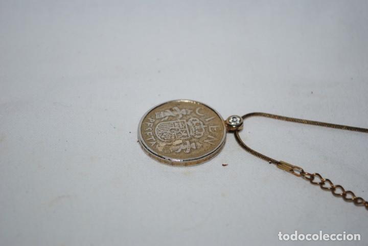 Joyeria: MODERNO COLGANTE DE MONEDA DE 100 PESETAS . - Foto 3