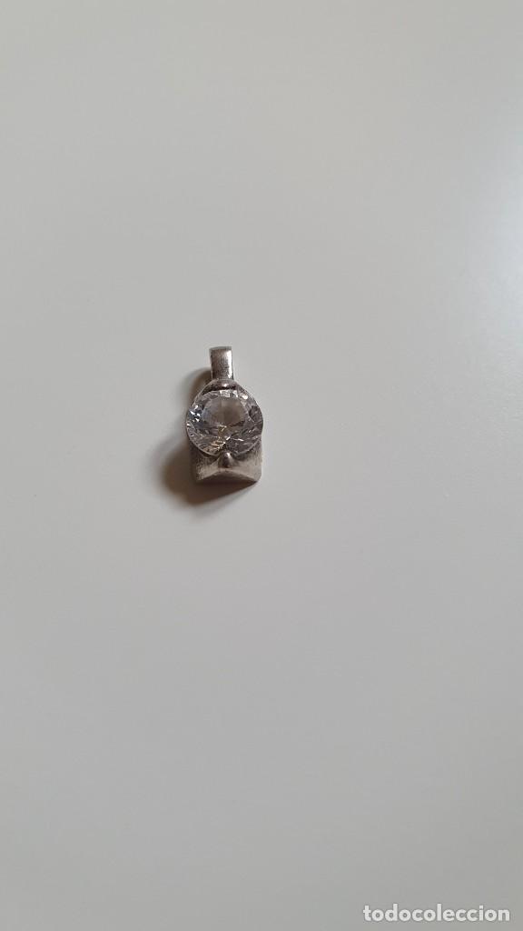 Joyeria: Colgante plateado con brillante - Foto 5