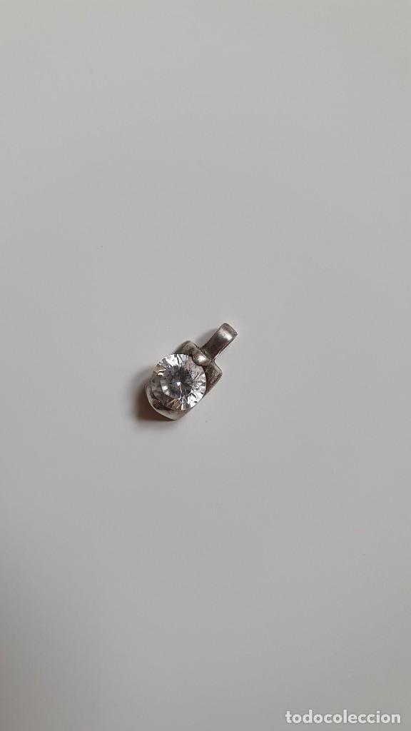 Joyeria: Colgante plateado con brillante - Foto 6
