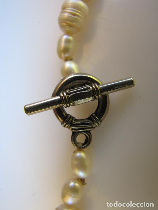 Joyeria: 19.- Collar de perlas barrocas y plata. Cierre en T - Foto 7
