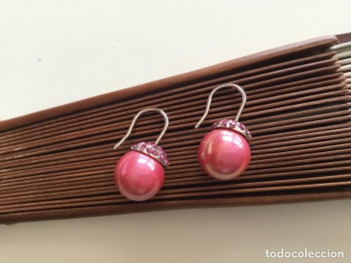 Joyeria: PENDIENTES CON PERLAS DE CRISTAL ROSADO Y STRASS - Foto 1