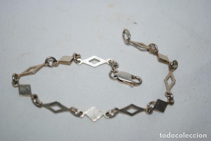 Joyeria: PULSERA DE PLATA , EN FORMA DE ROMBO . - Foto 2