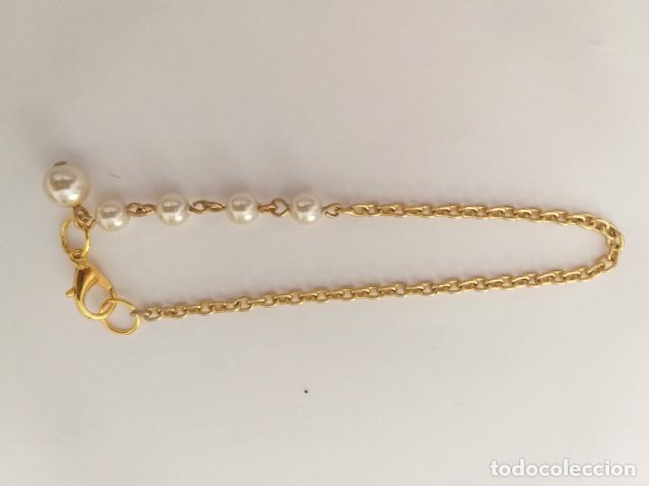 Joyeria: Pulsera. Cadena Dorada y perlas de imitaci&oacute;n. 20 cm. - Foto 4