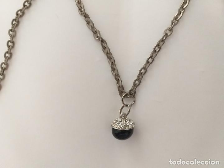 Joyeria: Cadena plateada con colgante. 66 cm de largo - Foto 6