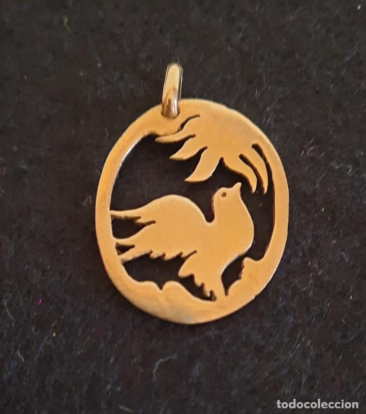 Joyeria: MEDALLA DE PLATA CON BA&Ntilde;O DORADO. - Foto 1