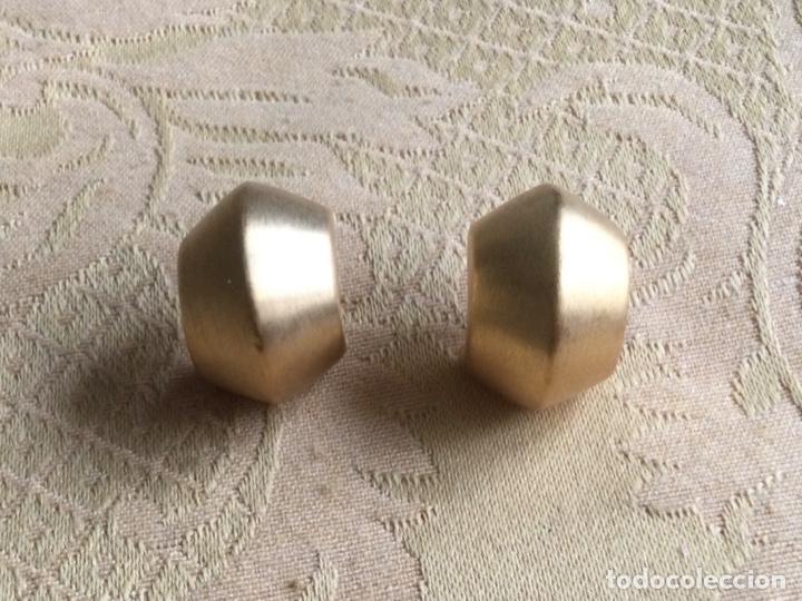 Joalharia: PENDIENTES METAL DORADO MATE A&Ntilde;OS 80