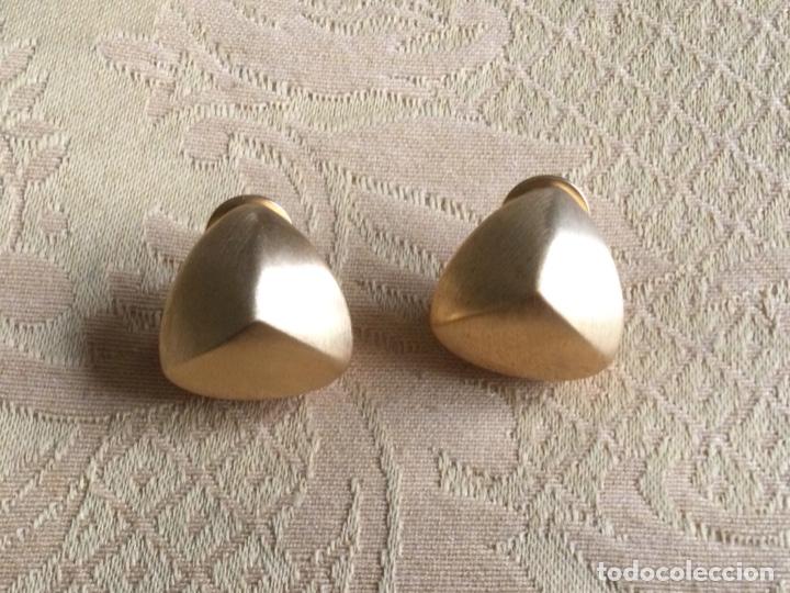 Joalharia: PRECIOSOS PENDIENTES DE METAL DORADO MATE A&Ntilde;OS 80