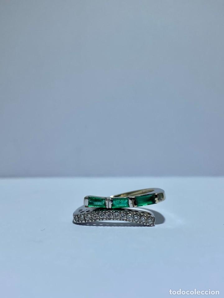 Joyeria: Anillo con esmeralda y diamantes - Foto 3