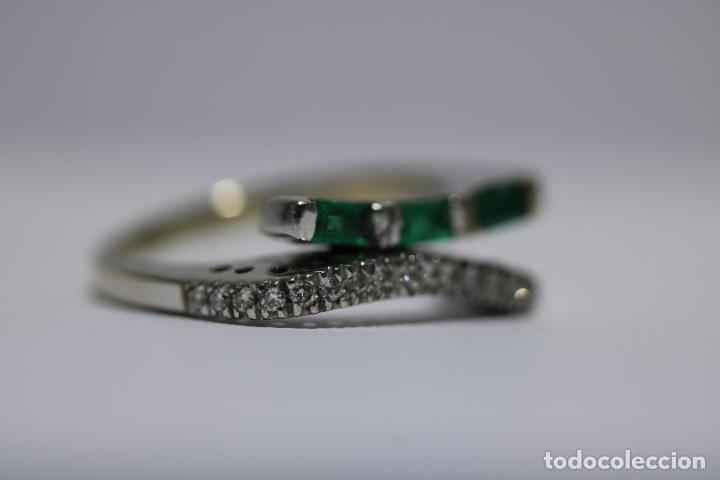 Joyeria: Anillo con esmeralda y diamantes - Foto 6