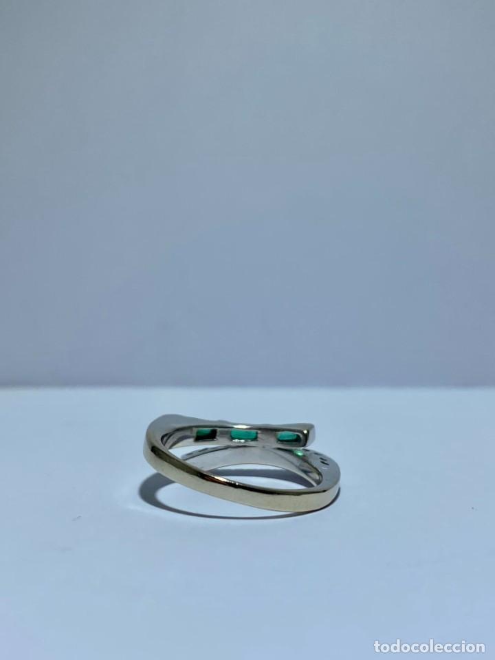 Joyeria: Anillo con esmeralda y diamantes - Foto 11