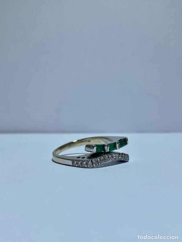 Joyeria: Anillo con esmeralda y diamantes - Foto 14