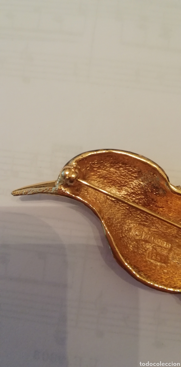 Joyeria: Broche de &copy; Carven de oro y n&iacute;quel - Foto 5