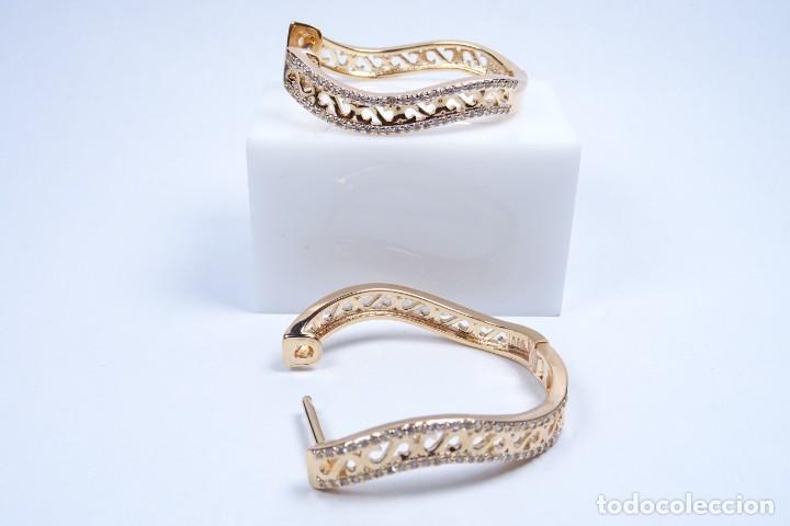 Joyeria: Pendientes en oro rosa de 14k en forma de aro irregular - Foto 2