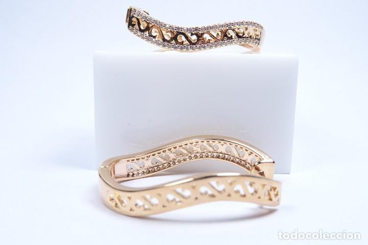 Joyeria: Pendientes en oro rosa de 14k en forma de aro irregular - Foto 4