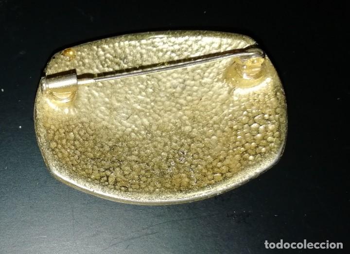 Joyeria: Gran broche esmaltado - Foto 2