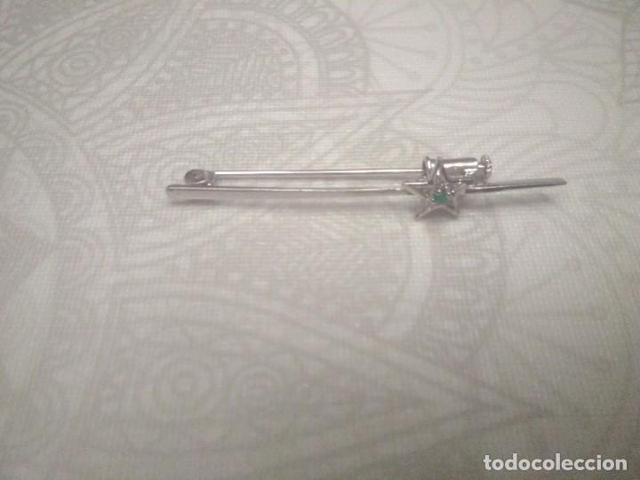 Joyeria: Broche con forma de Estrella y piedra Verde - Foto 1